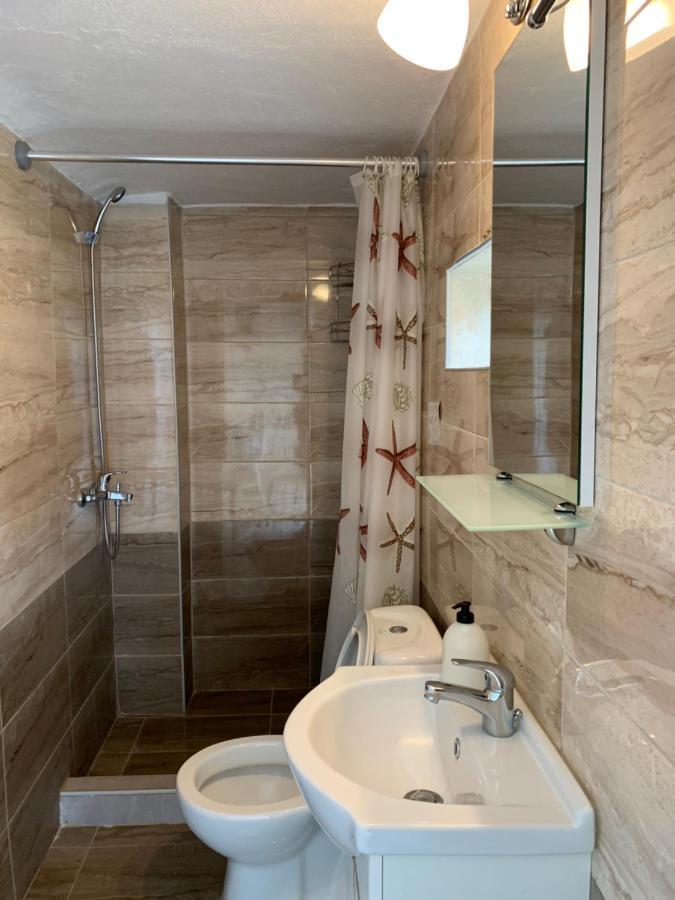 Maria Studio Nea Karvali Esterno foto