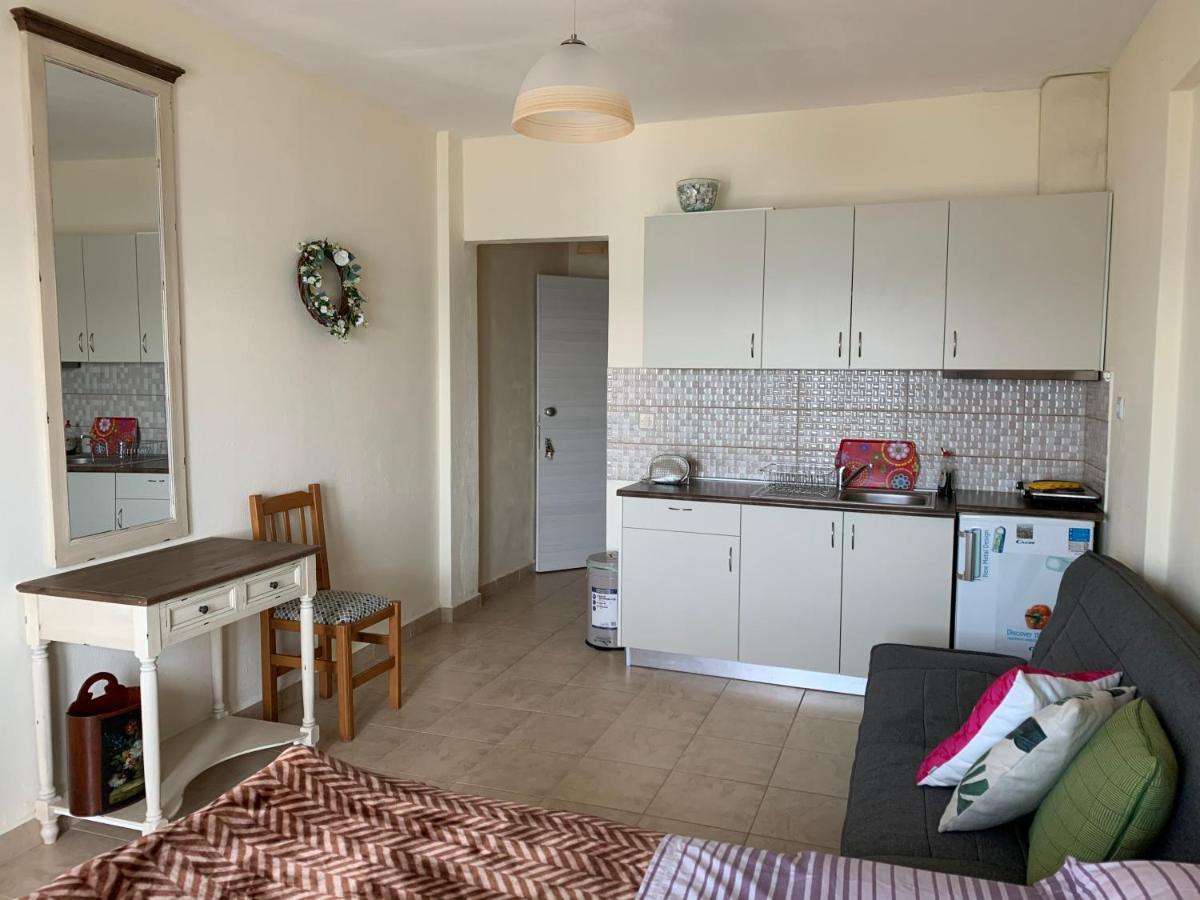 Maria Studio Nea Karvali Esterno foto
